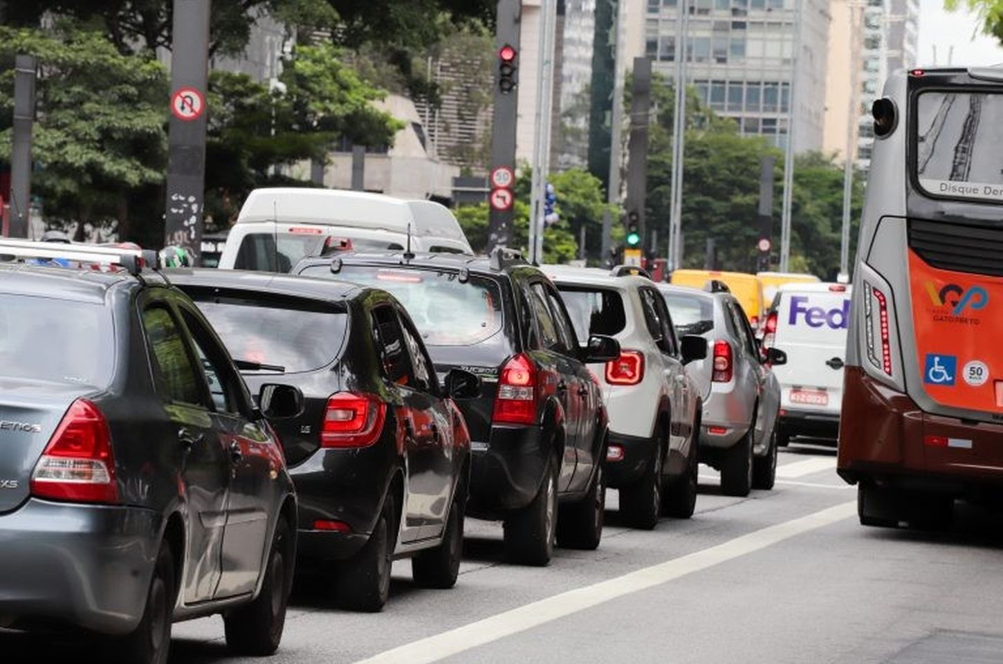 IPVA 2026 em SP começa na segunda; veja como pagar com desconto e Pix