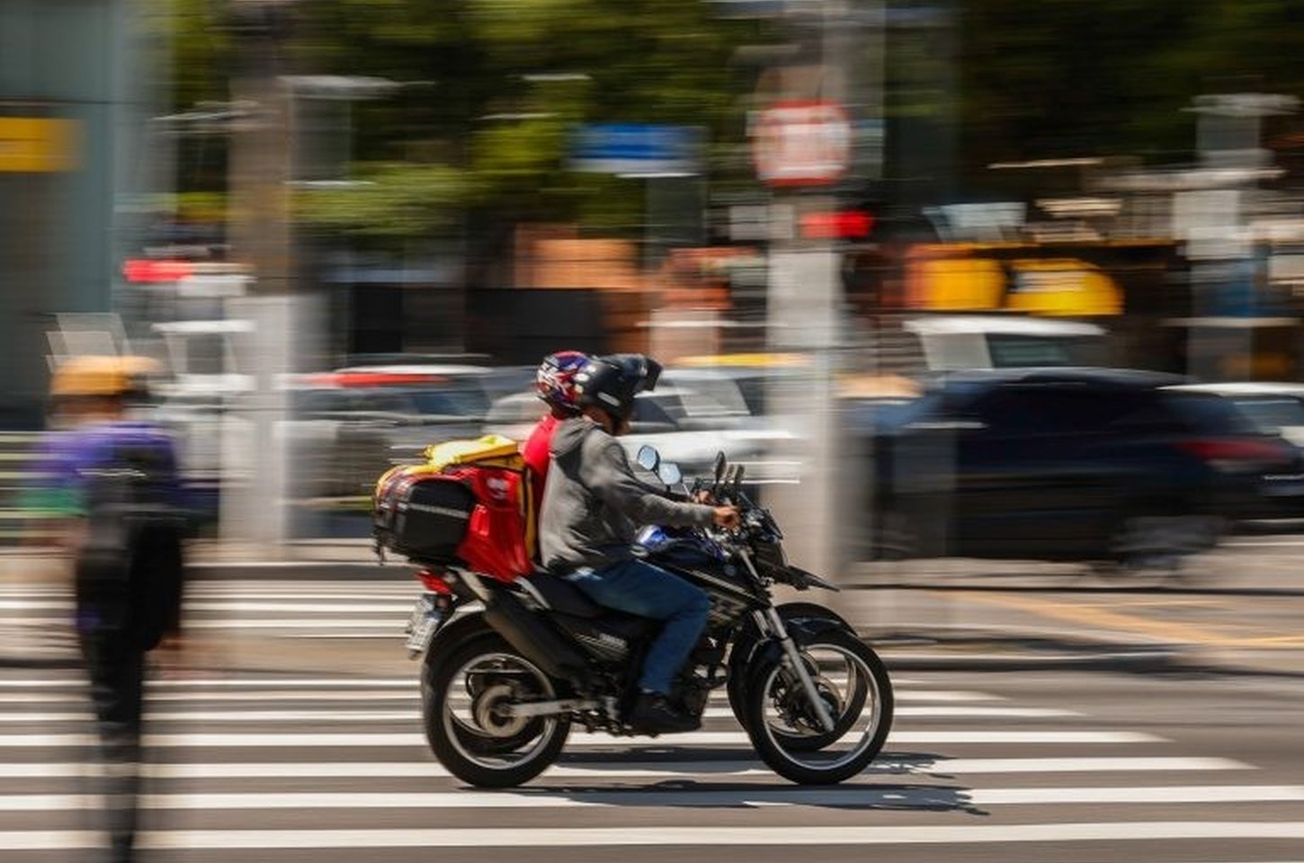 Isenção de IPVA para motos de até 180 cilindradas beneficia trabalhadores em SP