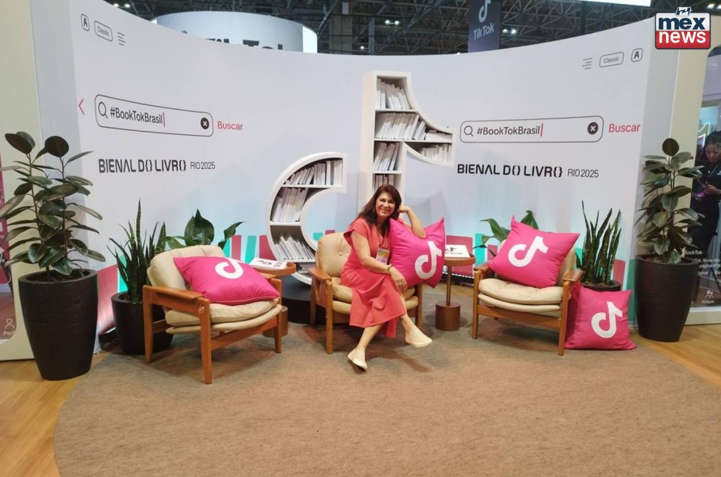 Ivete Bertão leva emoção paranaense à Bienal do Livro