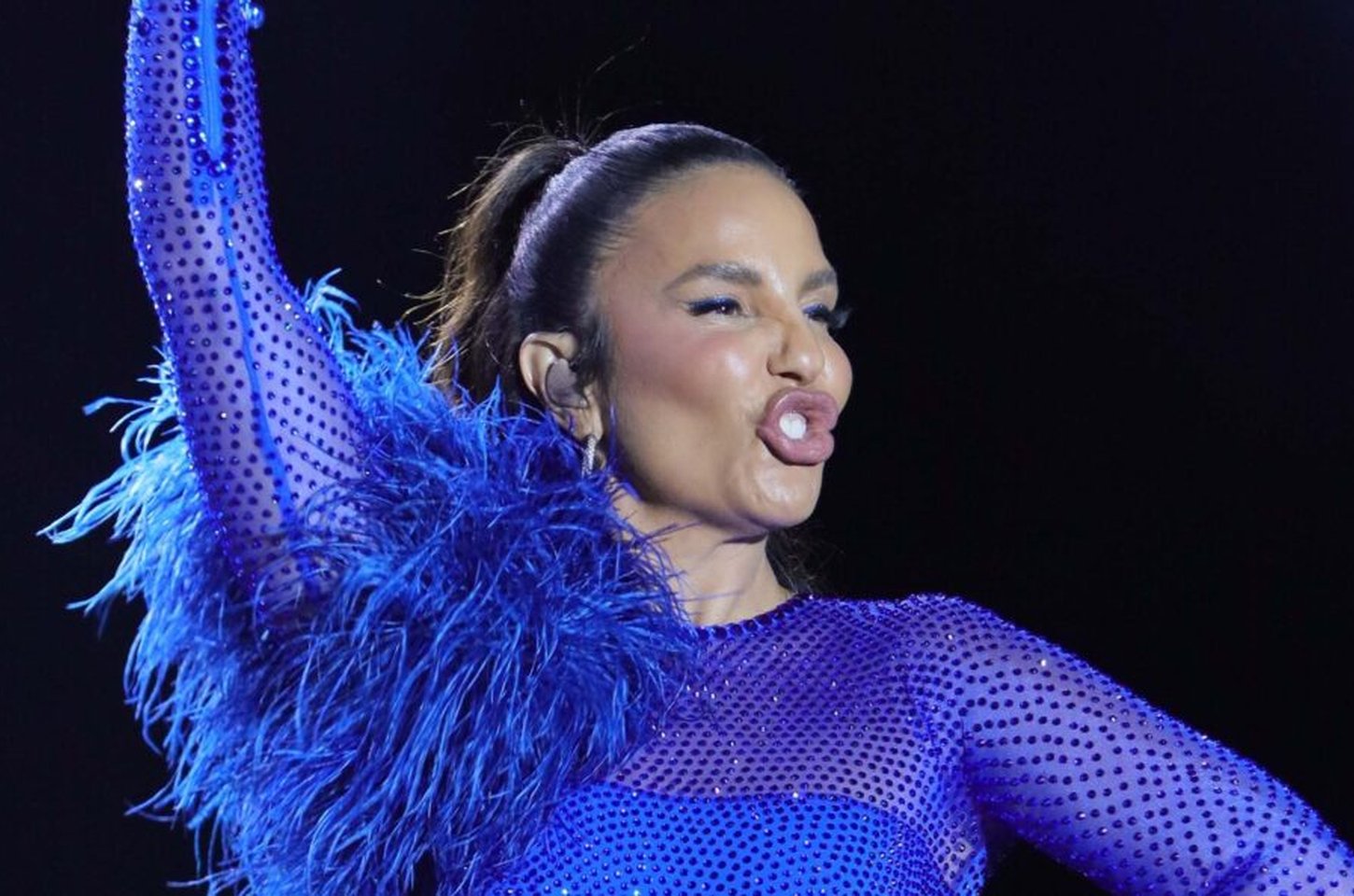 Ivete Sangalo lança "Vampirinha" e "Oxente, é o Verão" para o Carnaval 2026