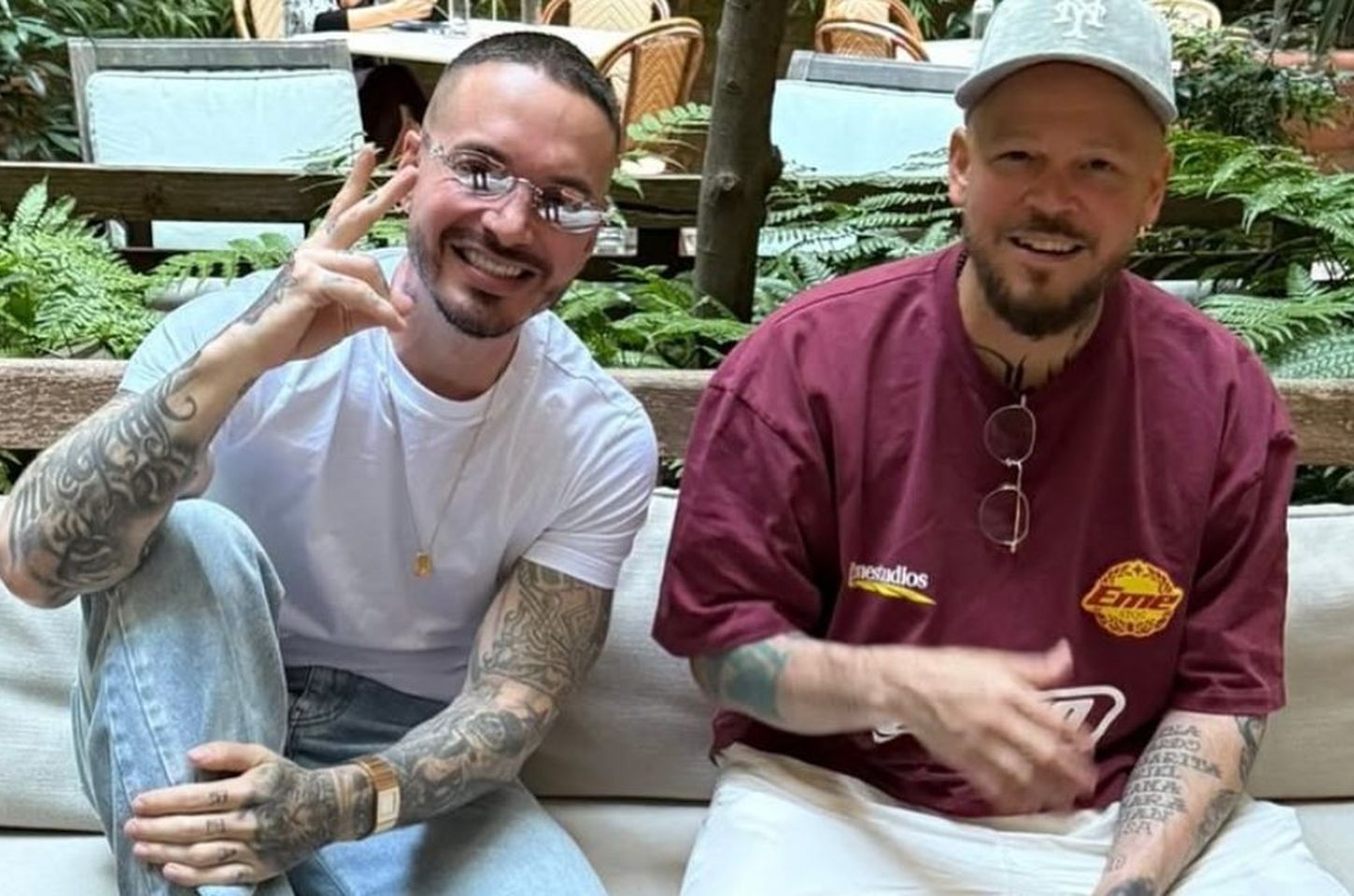 J Balvin e Residente se reconciliam após anos de rixa musical