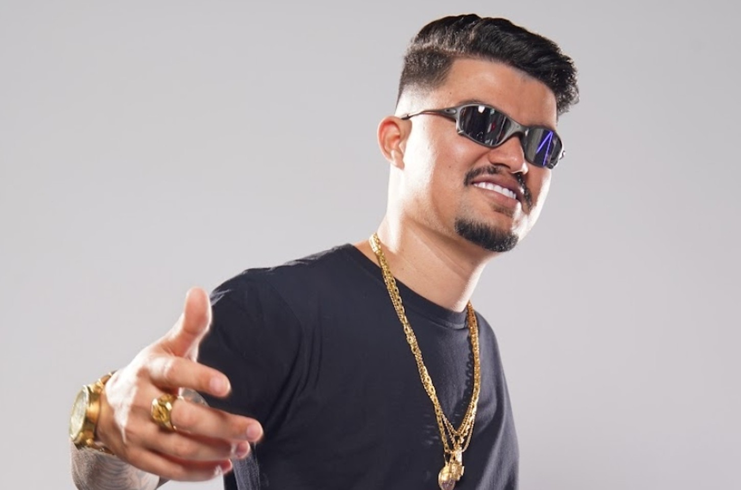 Japa NK lança álbum "Beat Que Te Deixa Alerta" com estética de HQ