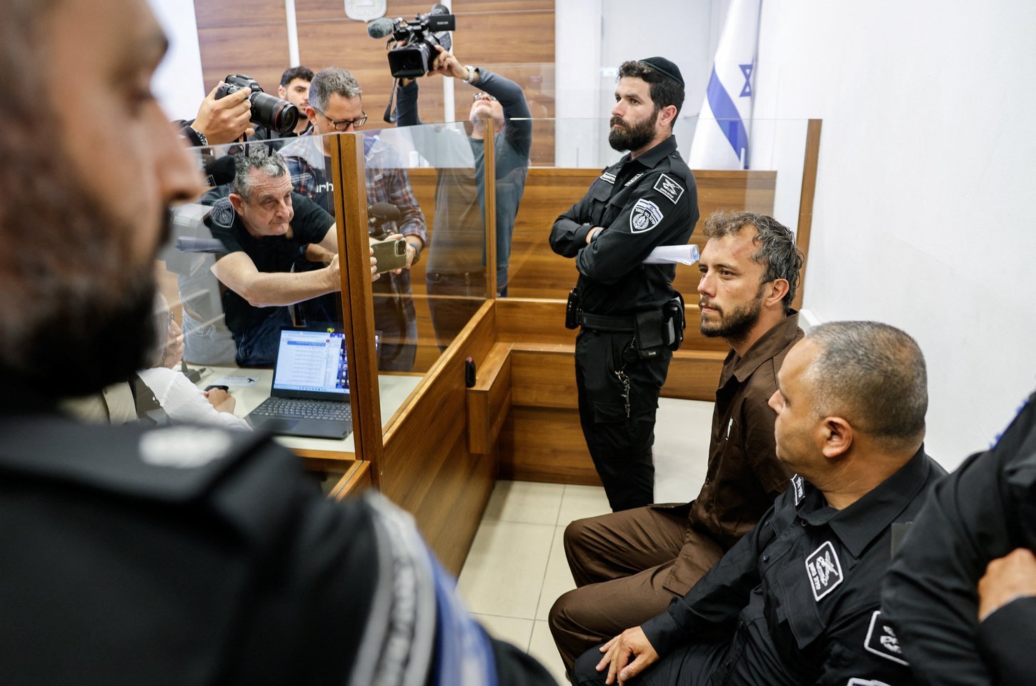 Justiça de Israel prorroga prisão de ativista brasileiro Thiago Ávila