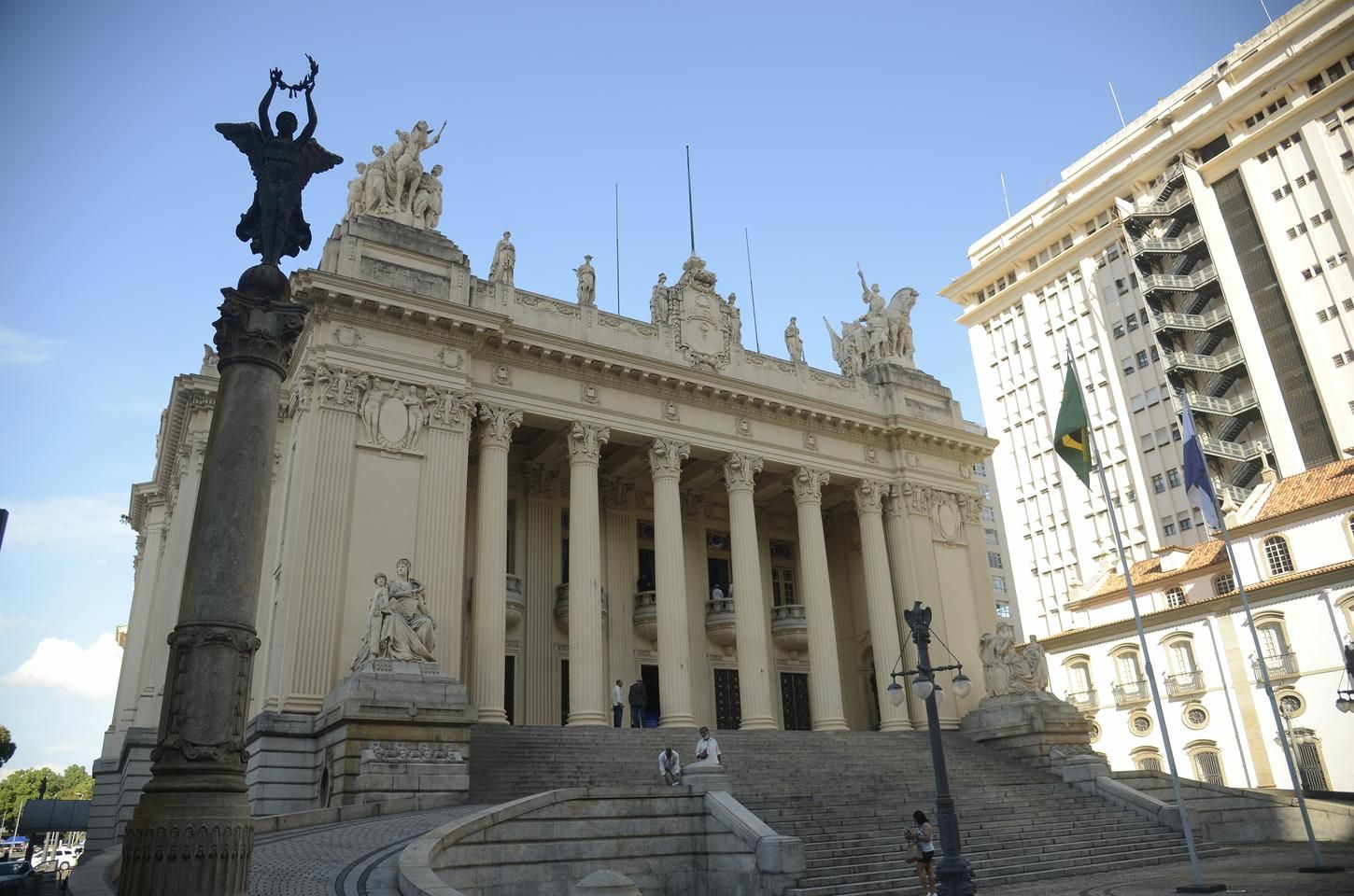 Justiça do Rio anula eleição da Alerj e adia escolha de novo governador