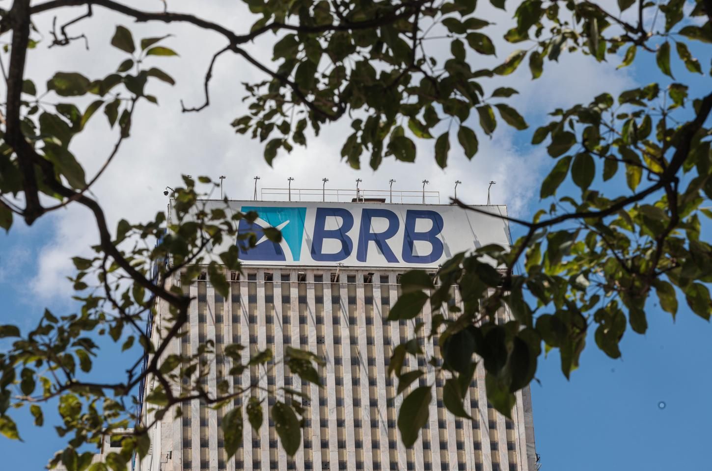 Justiça proíbe venda da Serrinha do Paranoá para cobrir rombo do BRB