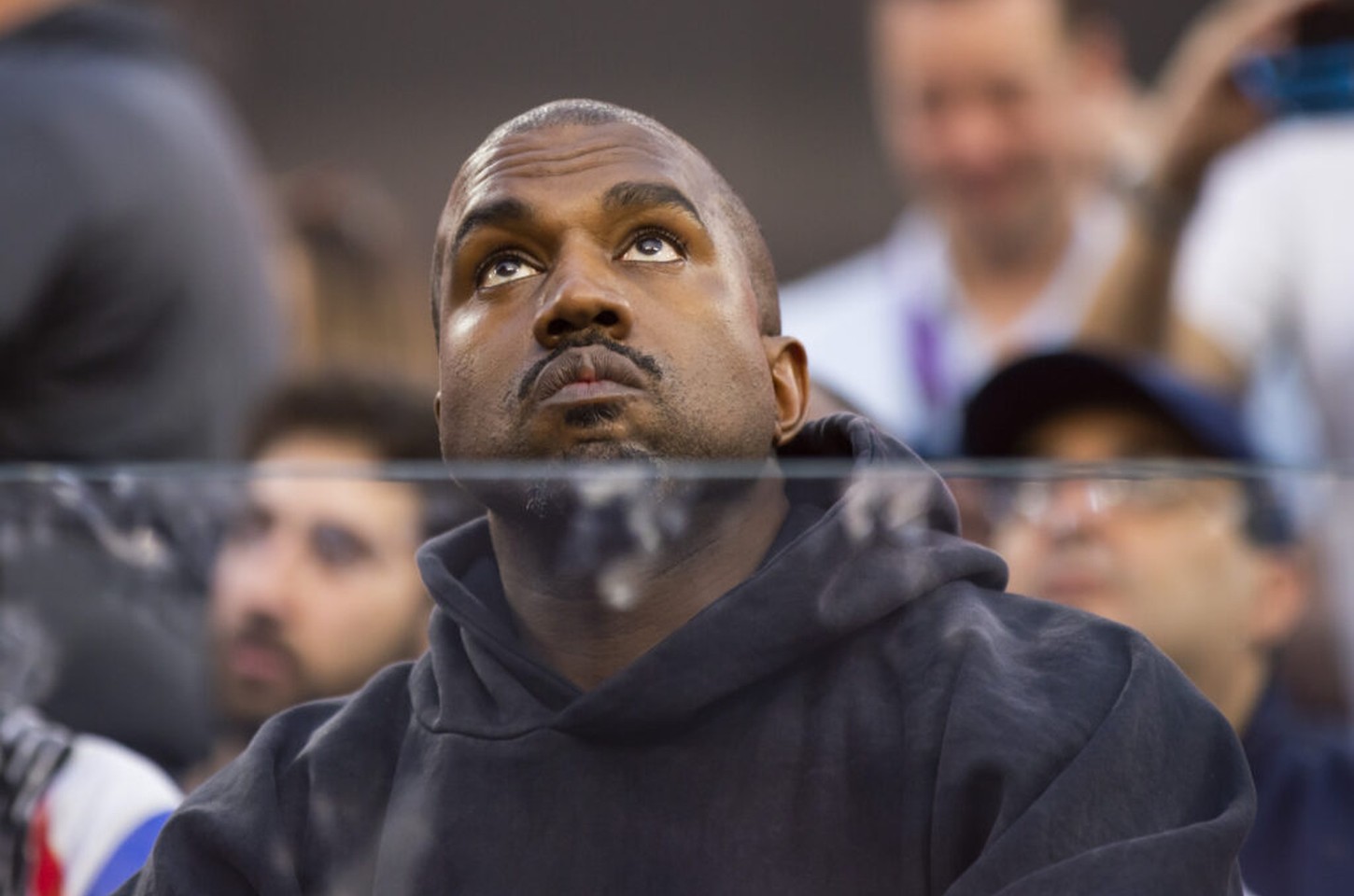Kanye West é condenado a pagar US$ 438 mil por uso não autorizado de sample