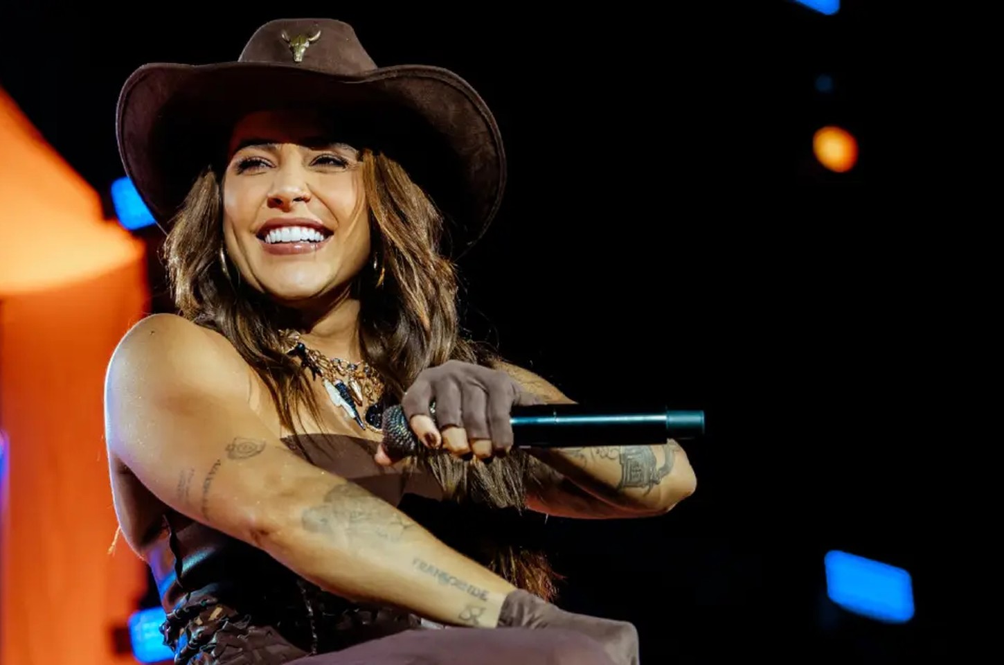Lauana Prado encerra turnê "Raiz" em Sorocaba com show especial