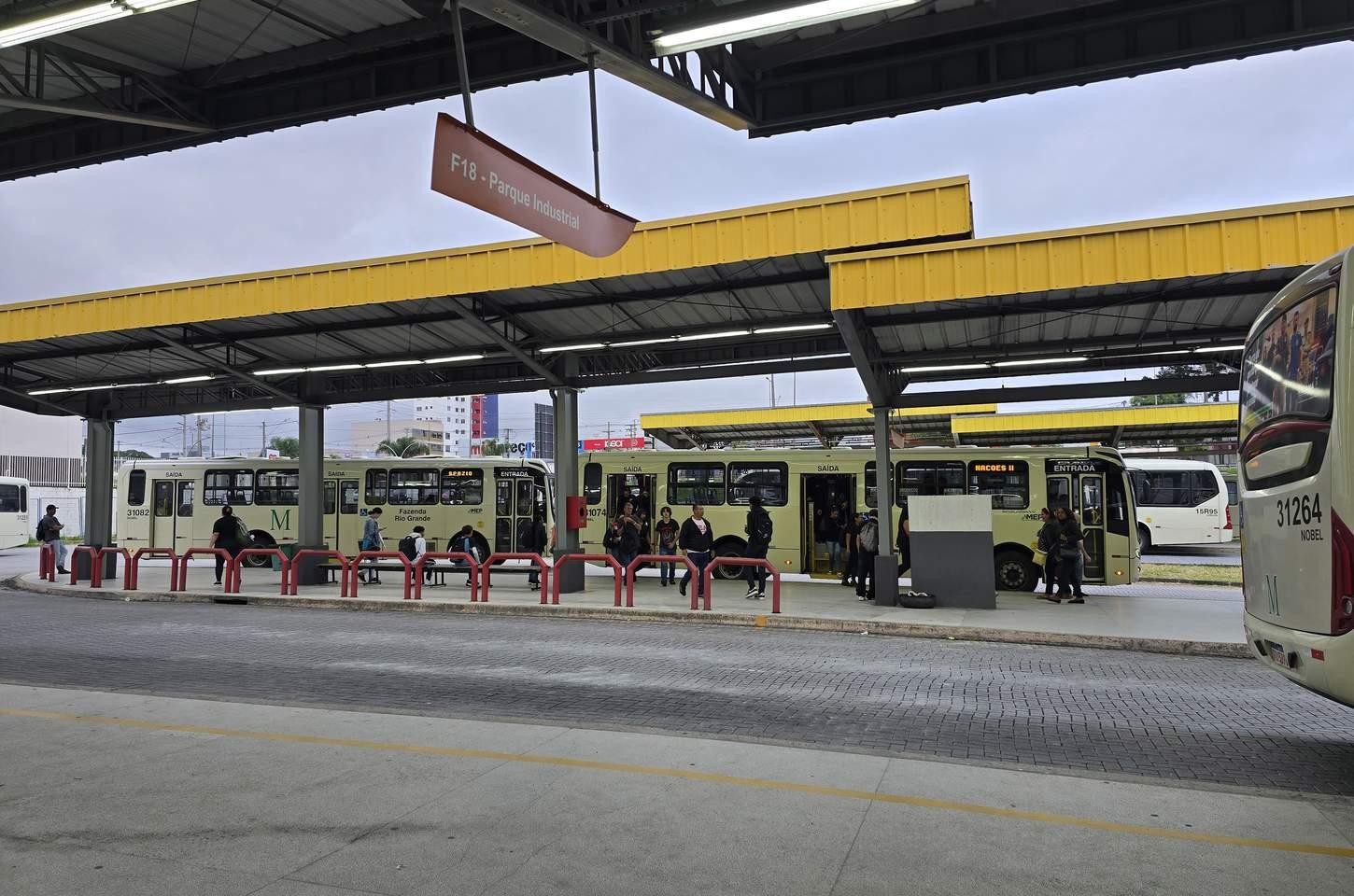 Linha F99 se torna metropolitana e integra Passo Amarelo à RMC
