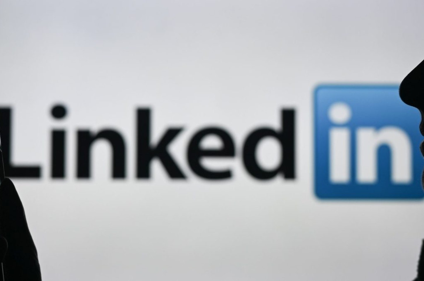LinkedNow: LinkedIn lança certificações de IA com base no uso de apps