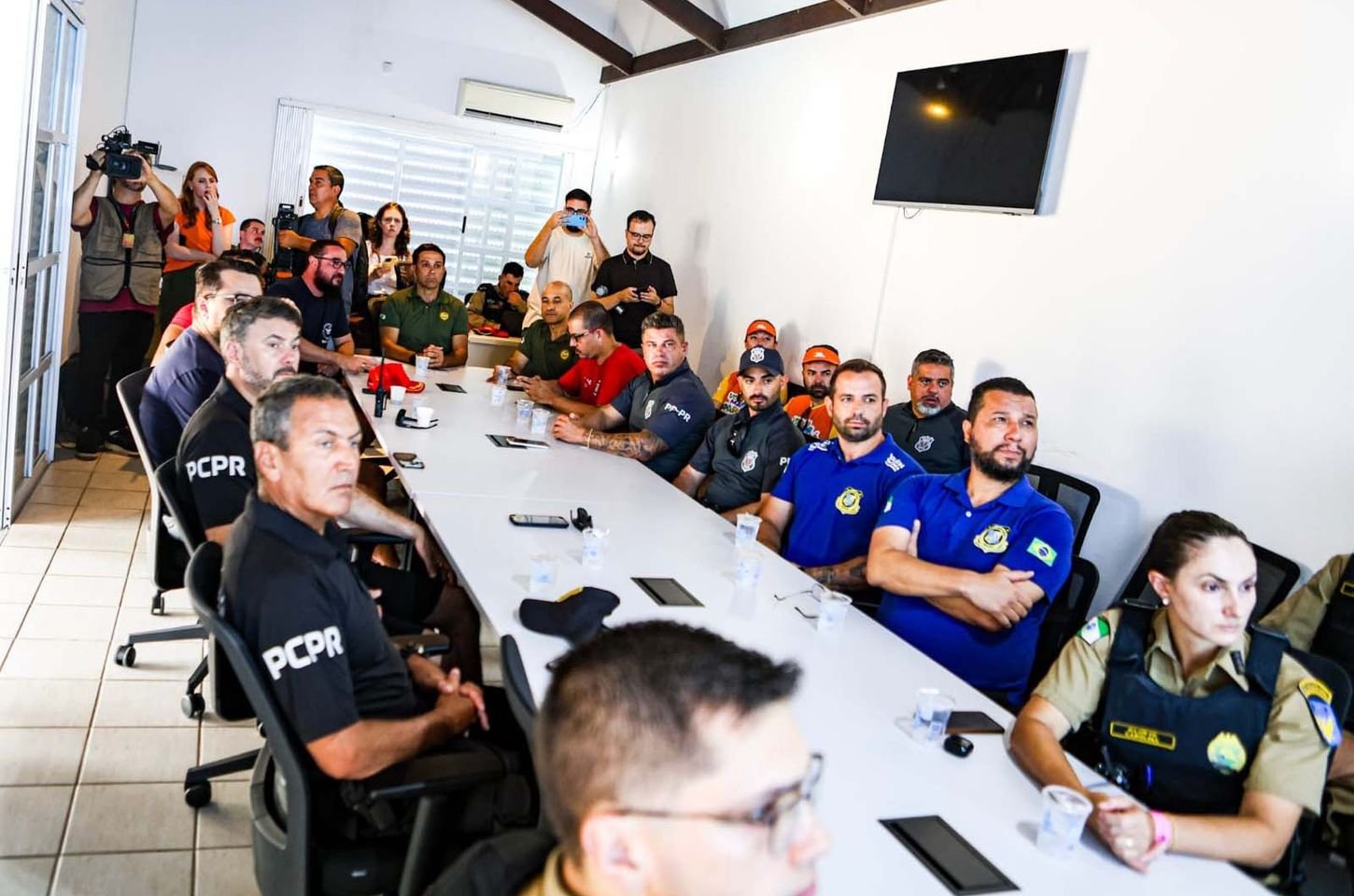 Litoral do Paraná recebe reforço de segurança para o Réveillon