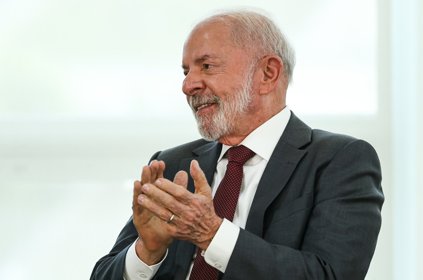 Lula embarca para Panamá para fórum econômico internacional
