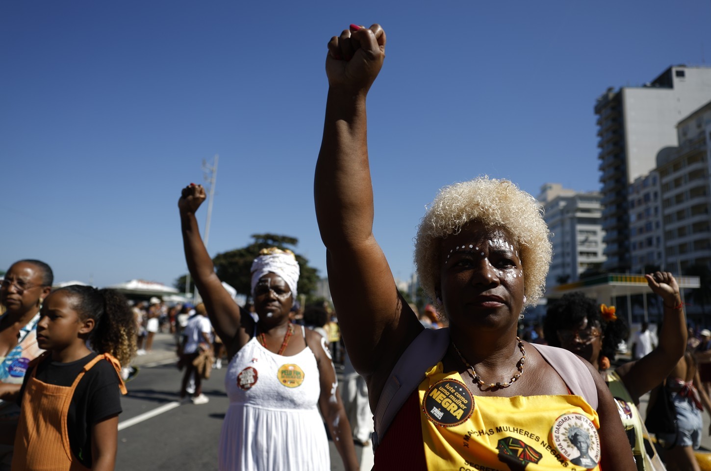Luta antirracista avança, mas igualdade racial ainda é distante no Brasil