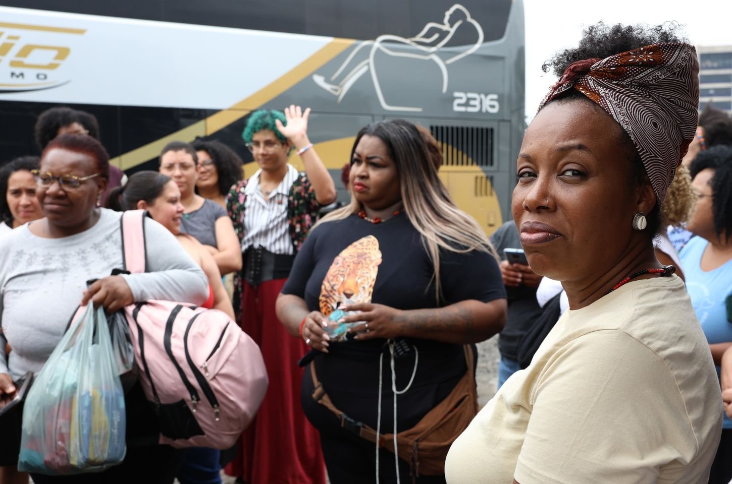 Marcha das mulheres negras reúne milhares em Brasília por reparação