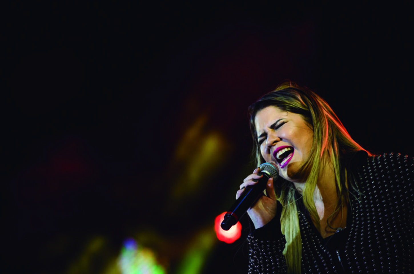 Marília Mendonça terá música póstuma anunciada em tweets de 2021