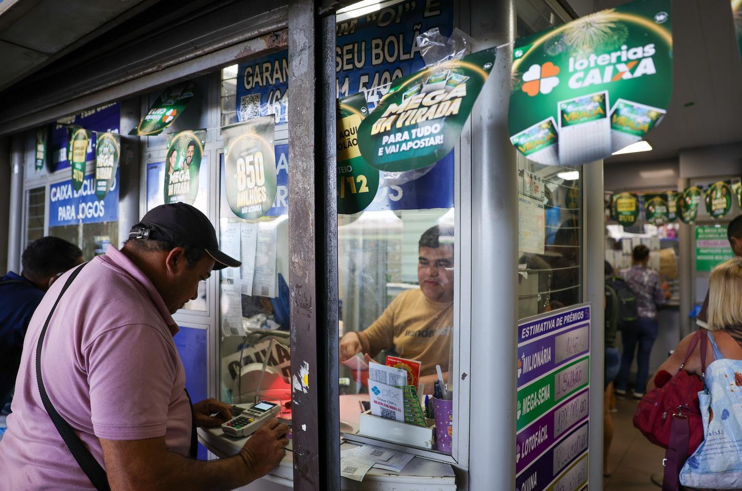 Mega-Sena acumula e prêmio chega a R$ 75 milhões