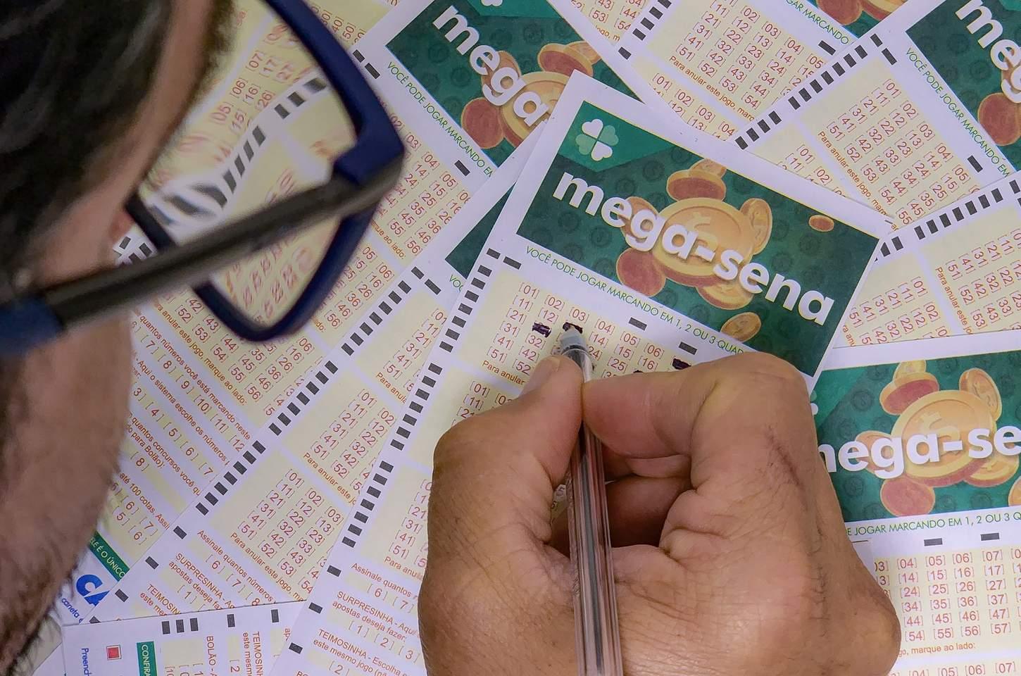 Mega-Sena acumula prêmio de R$ 27 milhões em sorteio especial