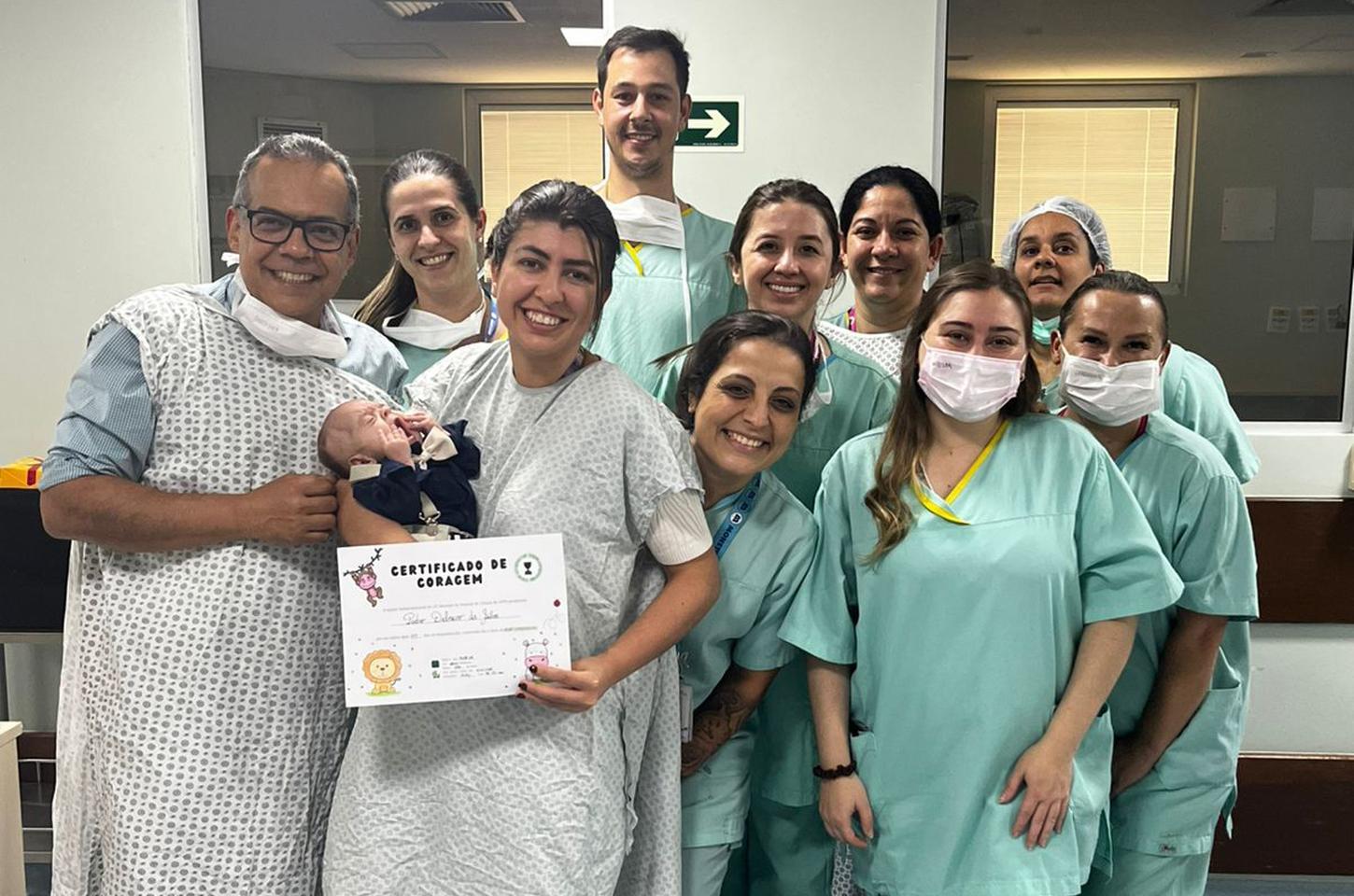 Método Canguru no Paraná: apoio a famílias de prematuros na UTI