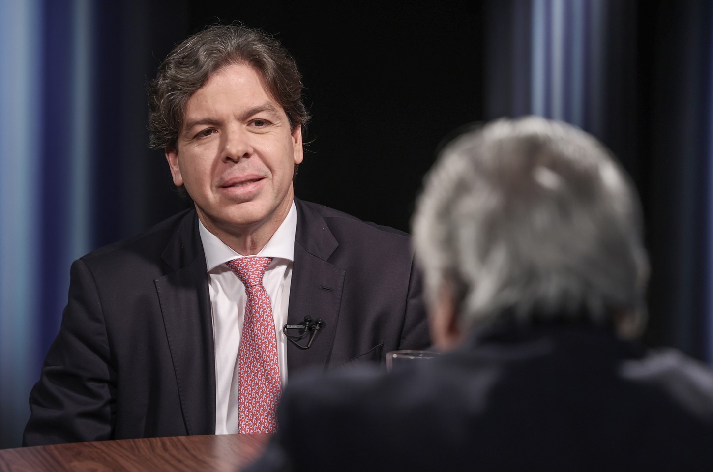 Ministro das Comunicações defende TV 3.0 em entrevista ao Na Mesa com Datena