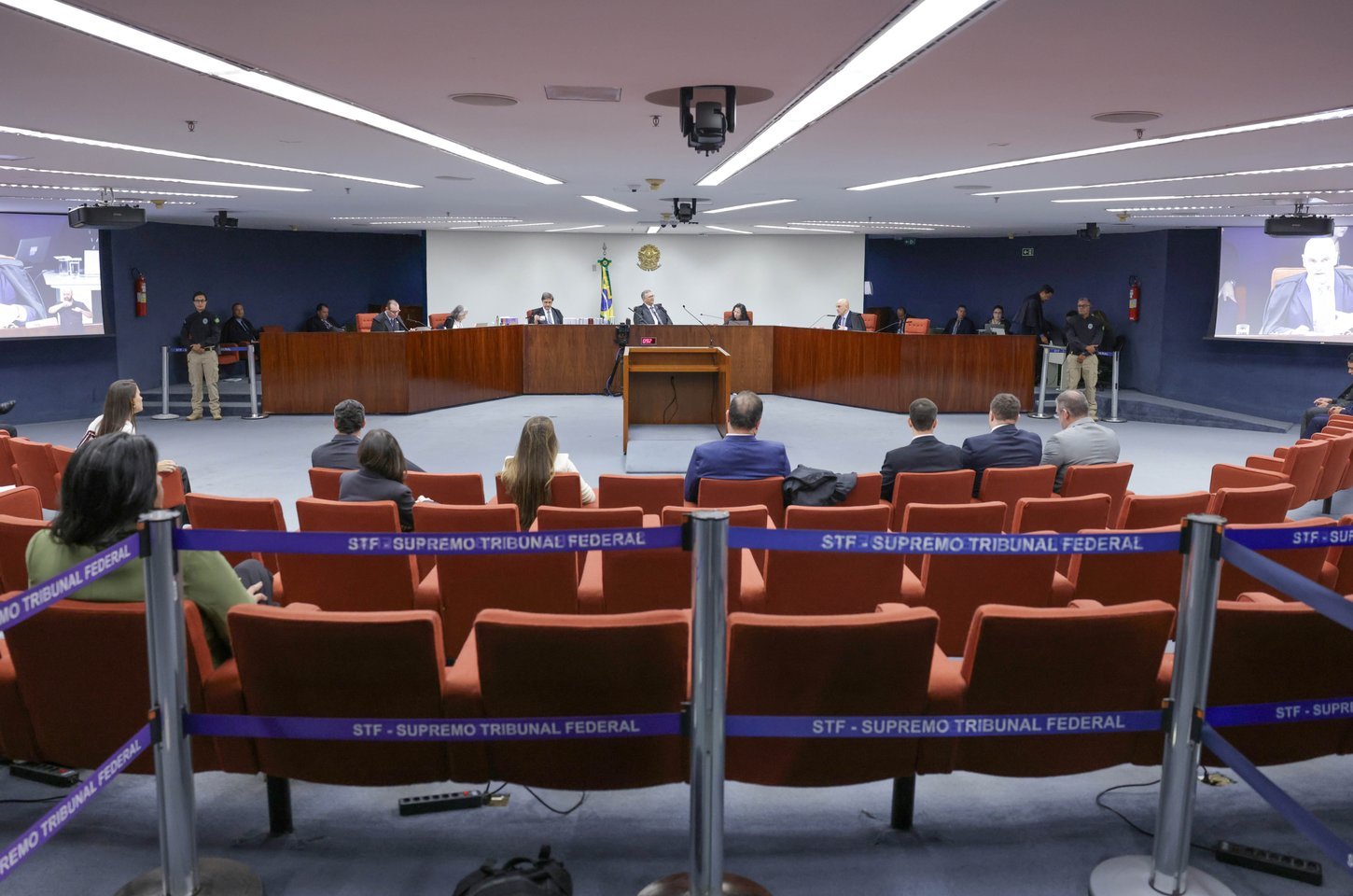 Ministro do STF autoriza coronel a reduzir pena com leitura e estudo