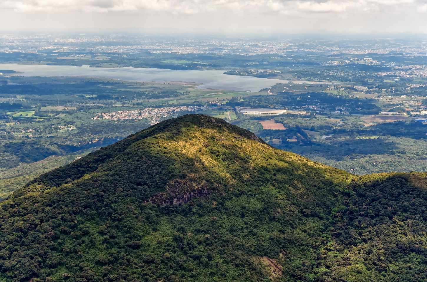 Montanhismo no Paraná atrai mais visitantes e exige cuidados
