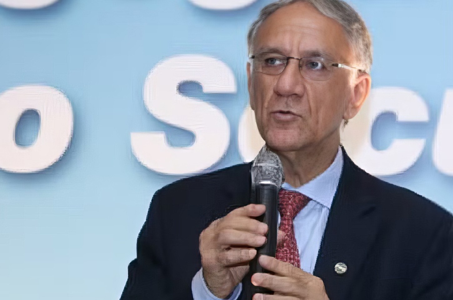 Morre aos 78 anos o professor e ativista Luiz Roberto Alves