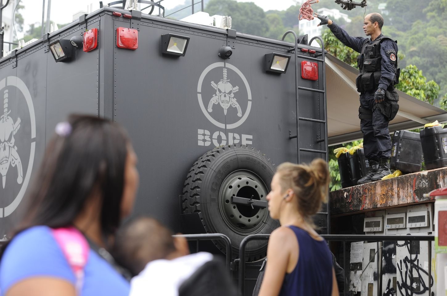MP do Rio solicita imagens de câmeras de policiais do Bope após operação fatal