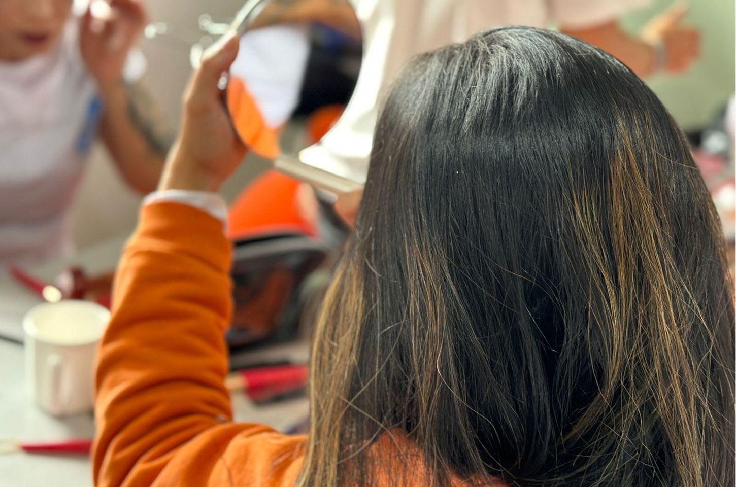 Mulheres privadas de liberdade se qualificam em maquiagem e empreendedorismo