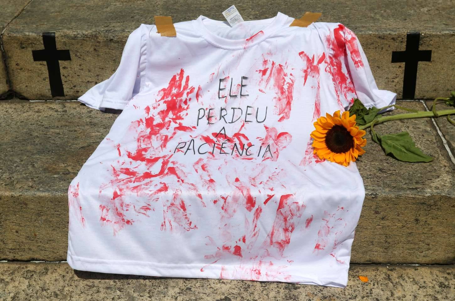 Mulheres vão às ruas neste domingo contra feminicídio e violência