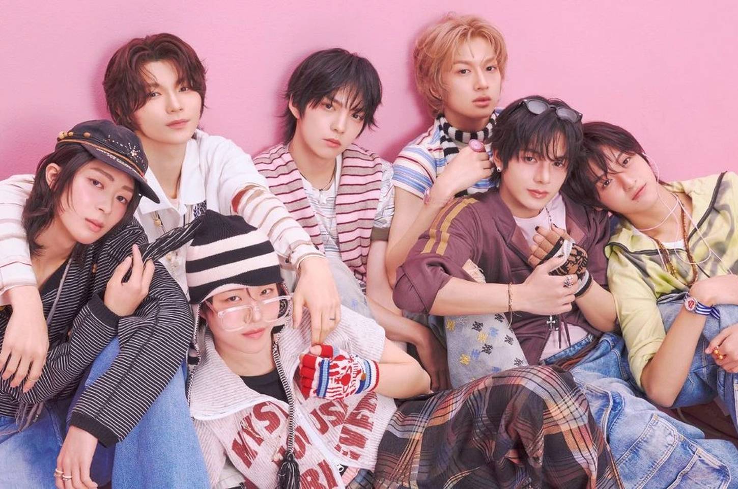 NAZE: Novo grupo de K-pop estreia com mini-álbum autointitulado e conceito lo-fi