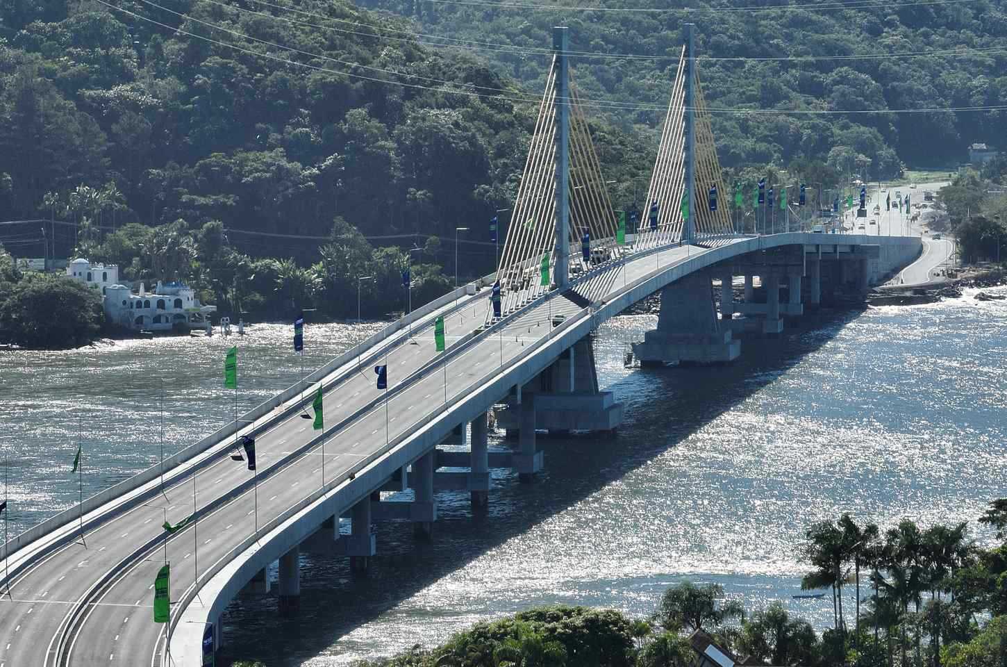Nova ponte de Guaratuba transforma rotina e reduz travessia de horas para minutos