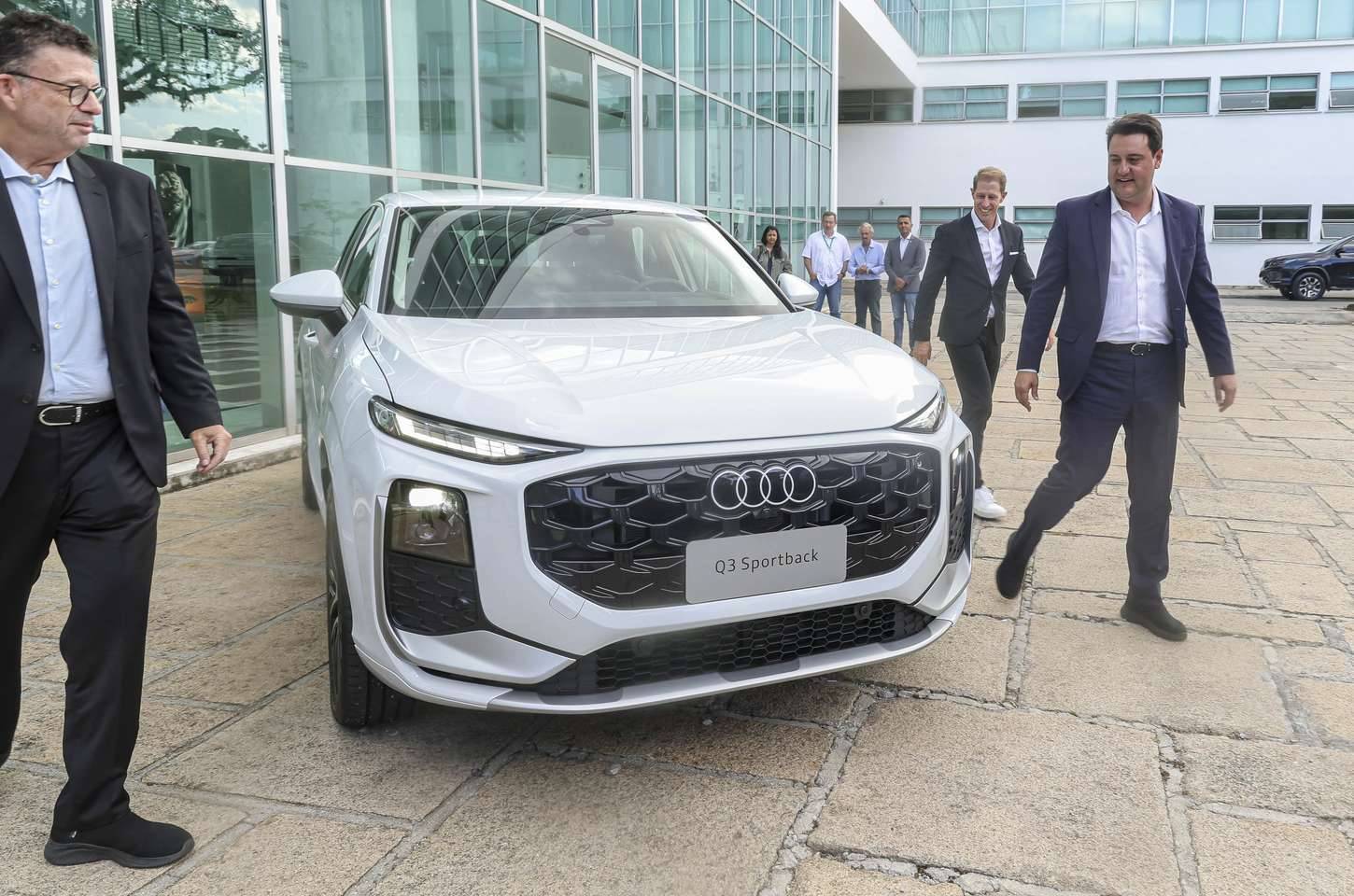 Novo Audi Q3 chega ao Brasil produzido no Paraná
