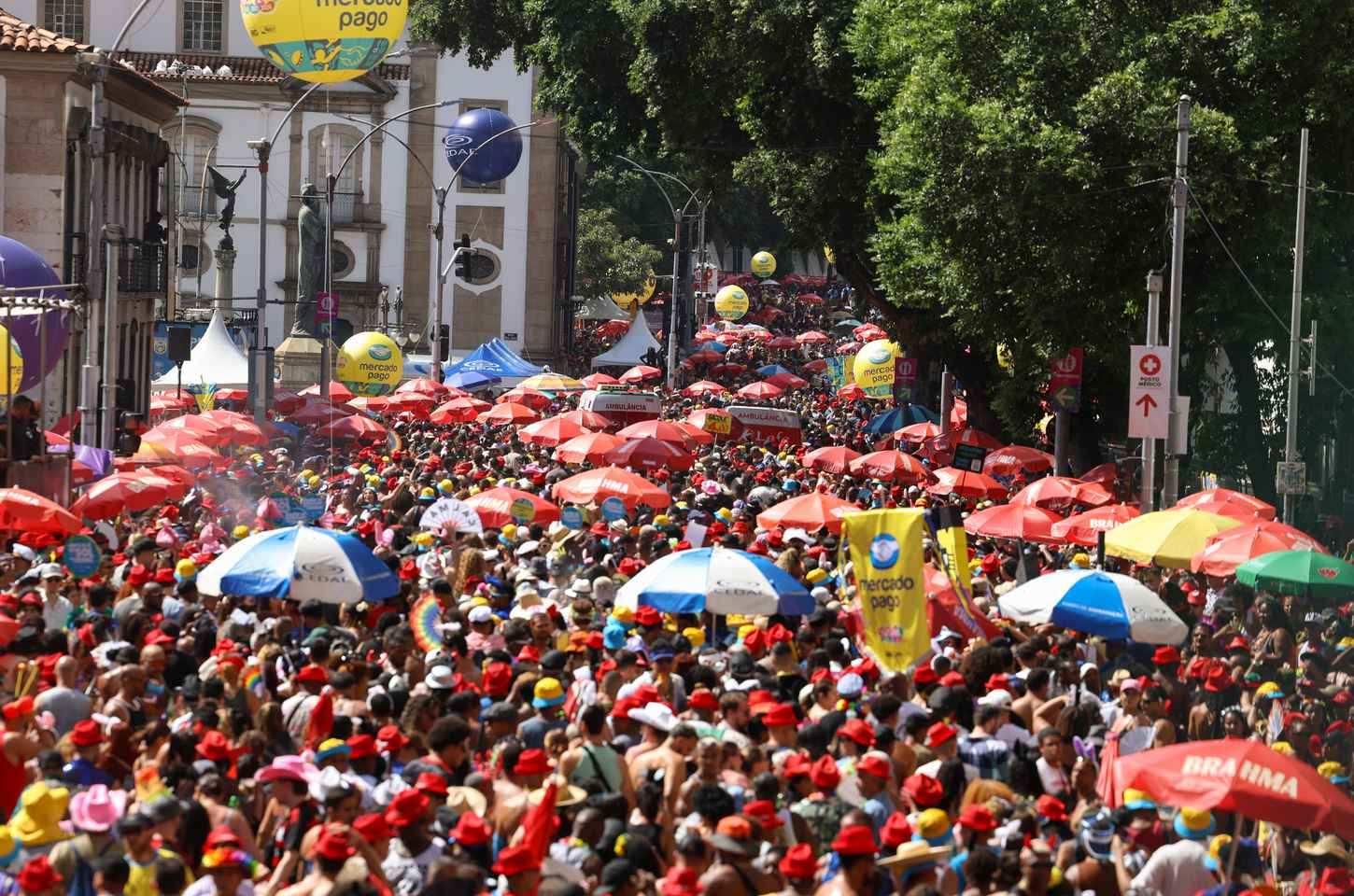 Operação de segurança no carnaval do Rio prende 243 pessoas