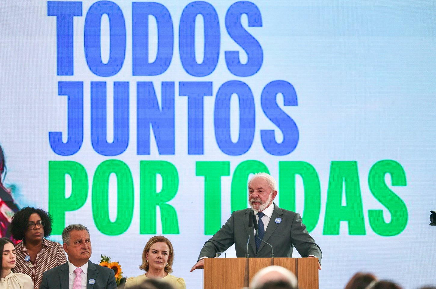Pacto nacional contra feminicídio é lançado com união dos Três Poderes