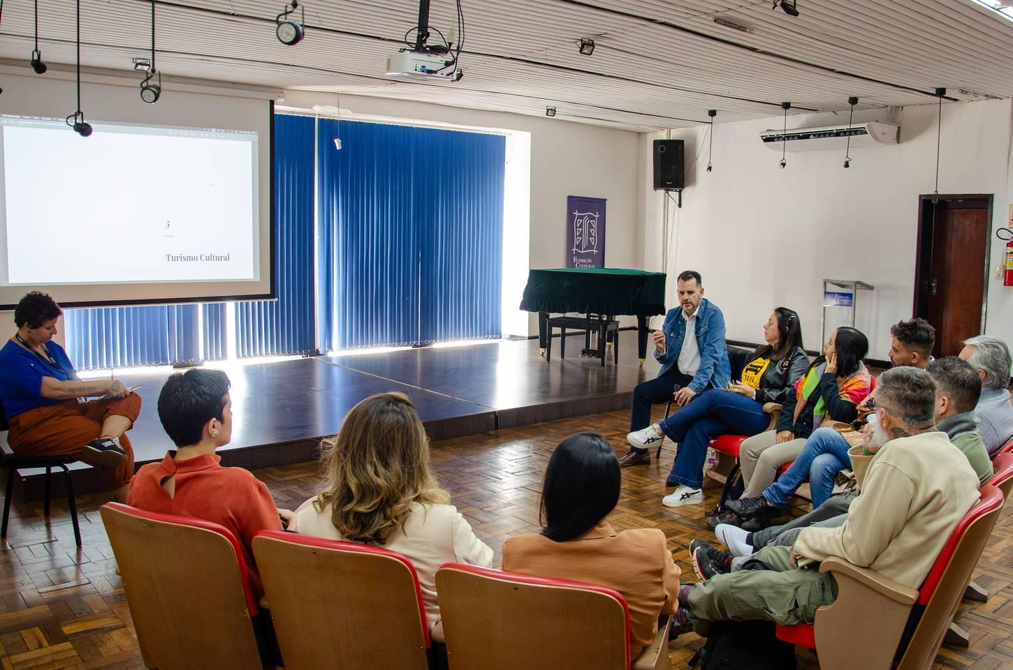 Paraná abre edital para oficinas culturais do Centre Pompidou no Oeste