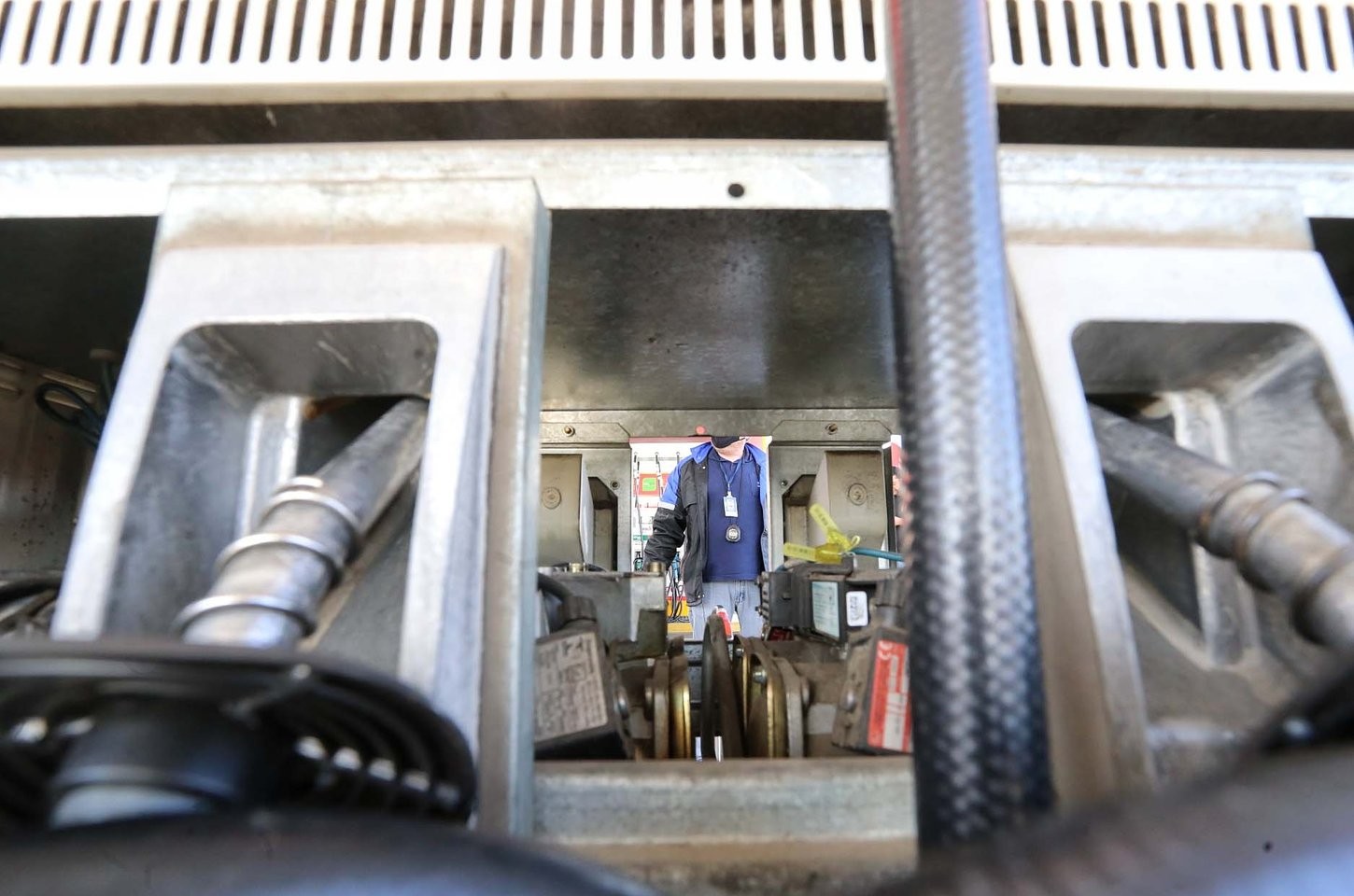 Paraná adere a programa federal para reduzir preço do diesel