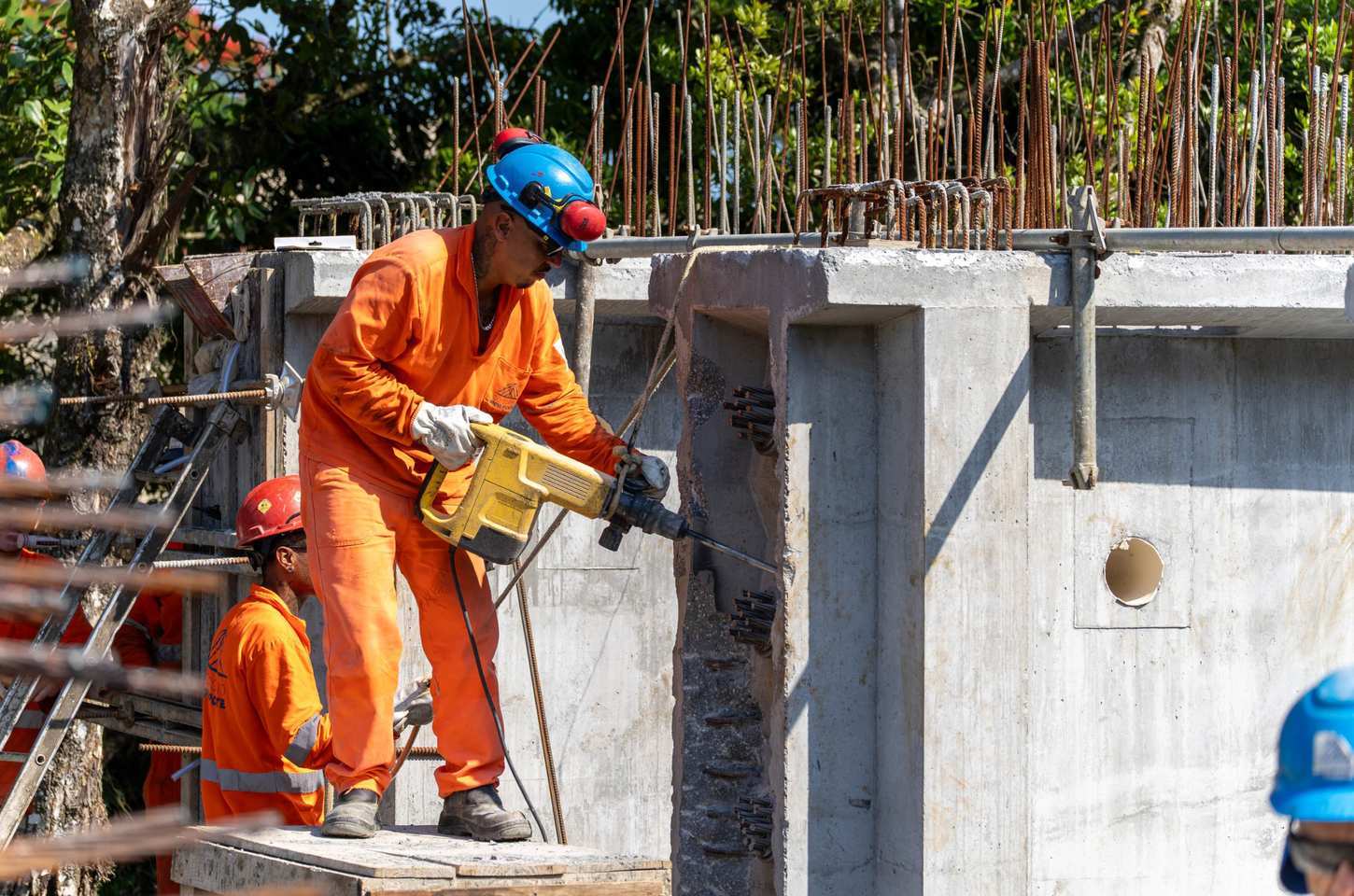 Paraná aprova novos pisos salariais para 2026, com valor máximo de R$ 2.407,90