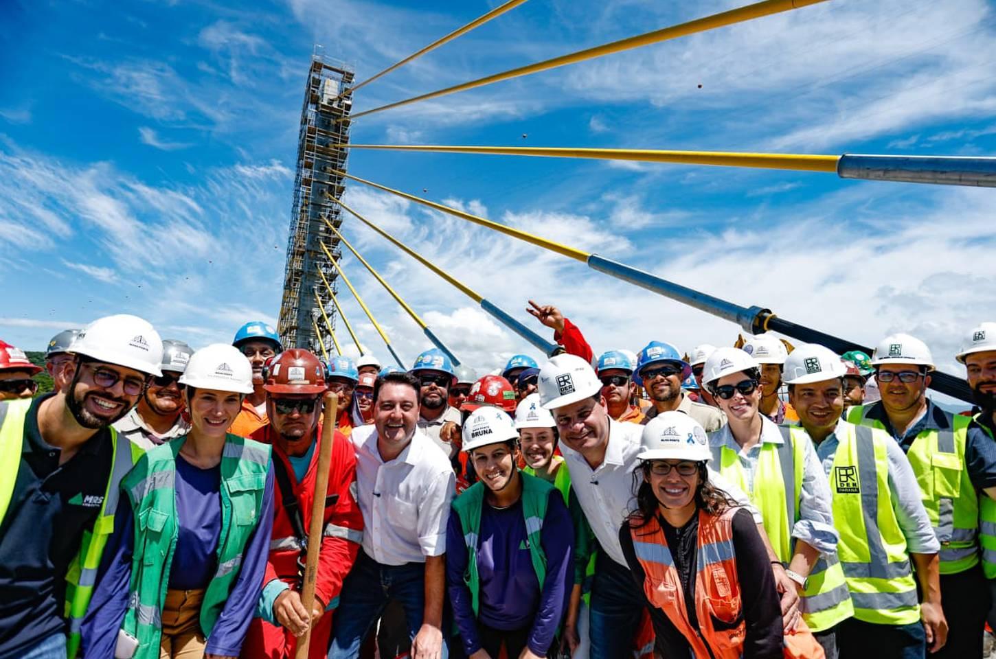 Paraná conecta leste e oeste com pontes que viram marcos da infraestrutura