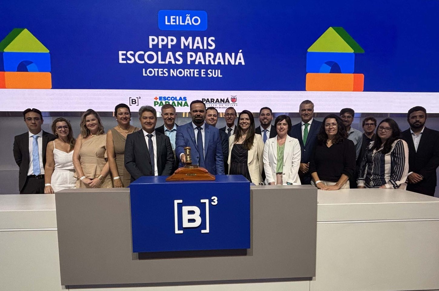 Paraná define vencedora de leilão para construir 40 escolas em PPP