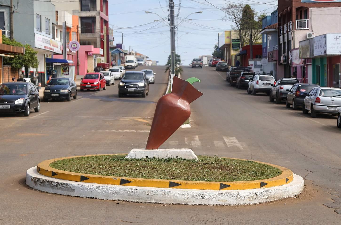 Paraná encerra janeiro com programação diversa em todas as regiões