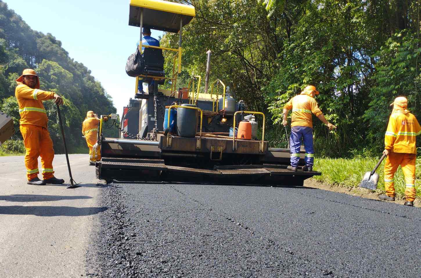 Paraná investe mais de R$ 4 bilhões em conservação de rodovias estaduais