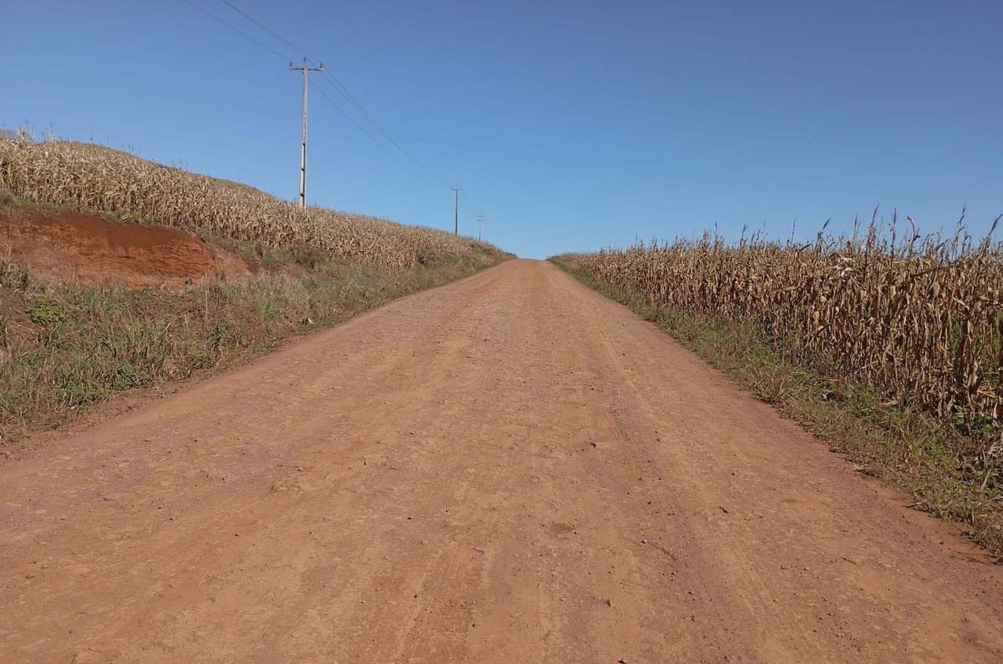 Paraná investe R$ 73 milhões na pavimentação da PR-462 entre Iretama e Barbosa Ferraz