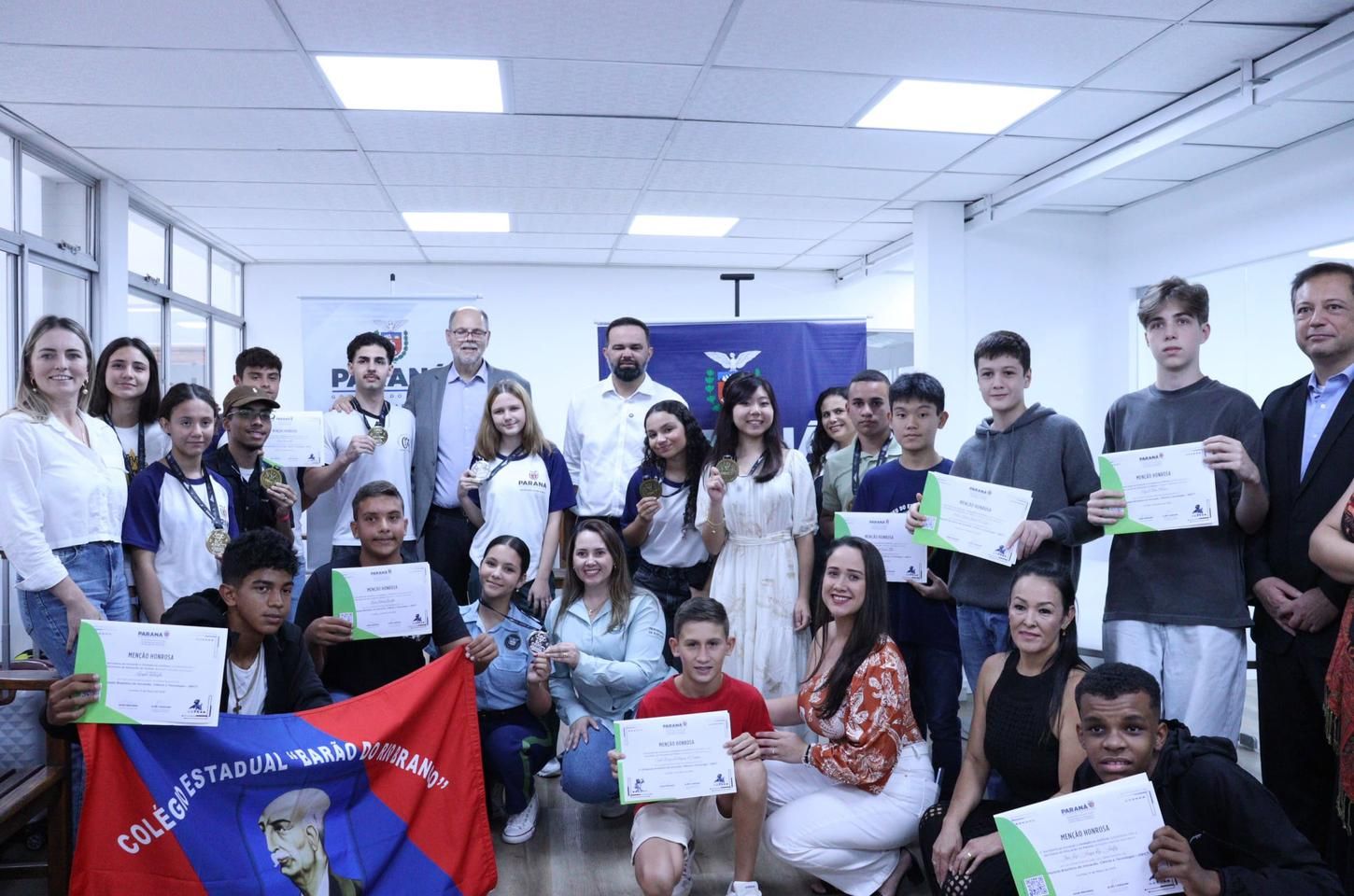 Paraná lidera olimpíada nacional de inovação com 19 medalhas de estudantes