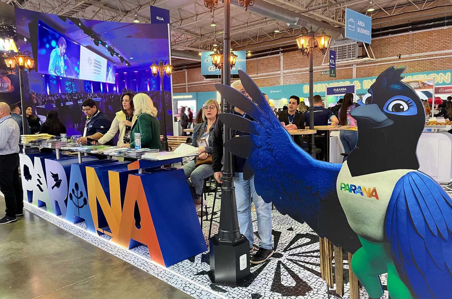 Paraná mira turistas da Europa e América do Sul em fevereiro