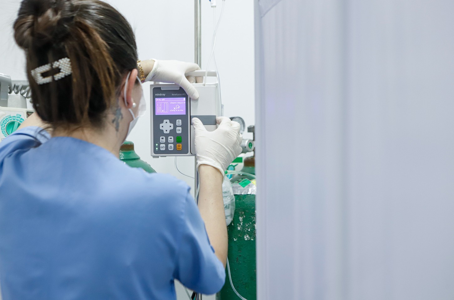 Paraná promove 4,5 mil servidores da saúde com investimento de R$ 52 milhões