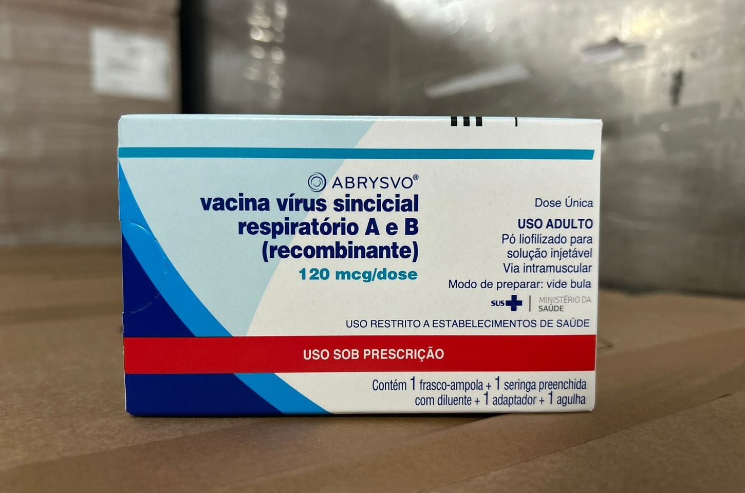 Paraná recebe nova remessa de vacina contra VSR para gestantes