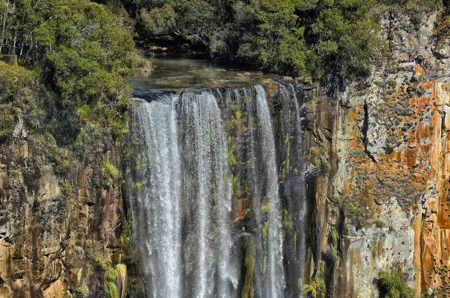 Paraná revela cachoeiras em unidades de conservação para o verão