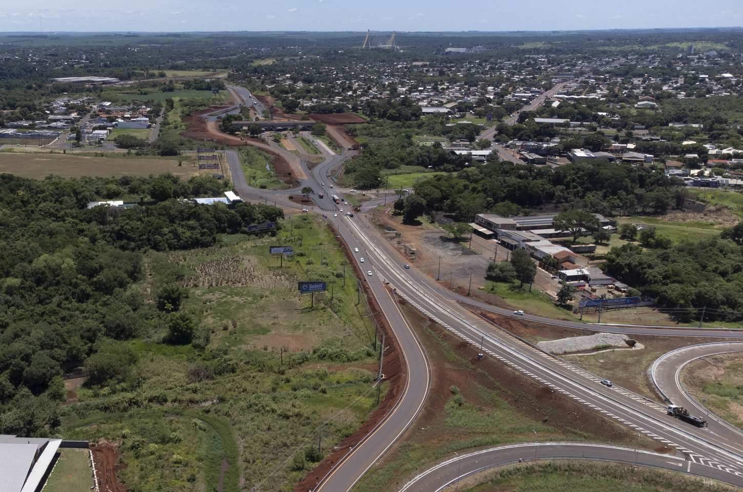 Perimetral Leste de Foz do Iguaçu registra mil veículos em menos de um dia