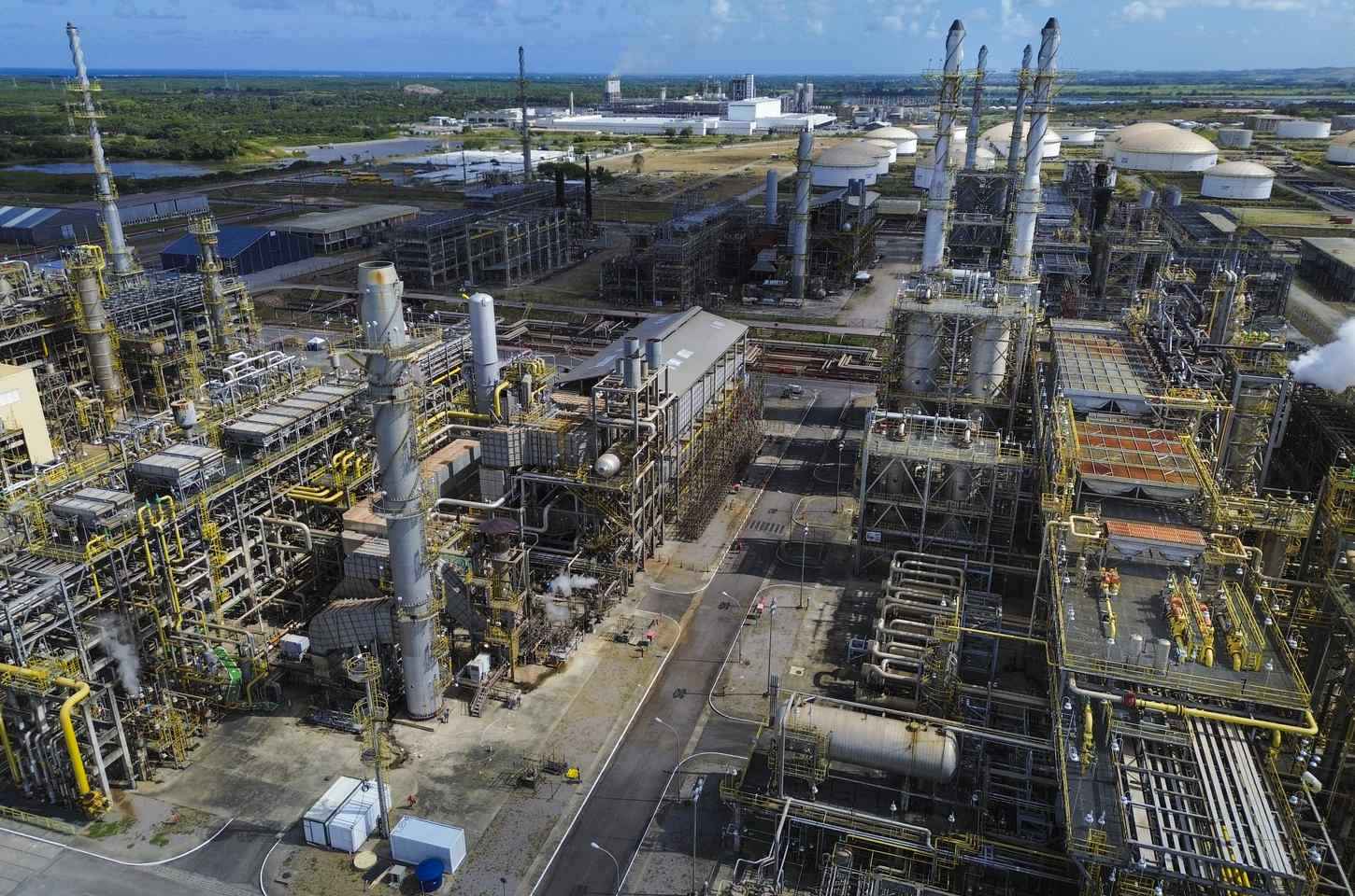 Petrobras anuncia aumento no preço do diesel a partir de sábado