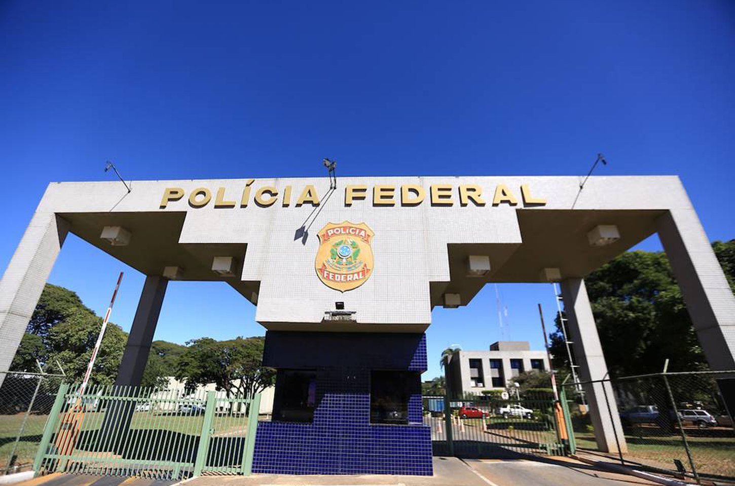 PF consulta Moraes sobre correspondências para Bolsonaro na prisão
