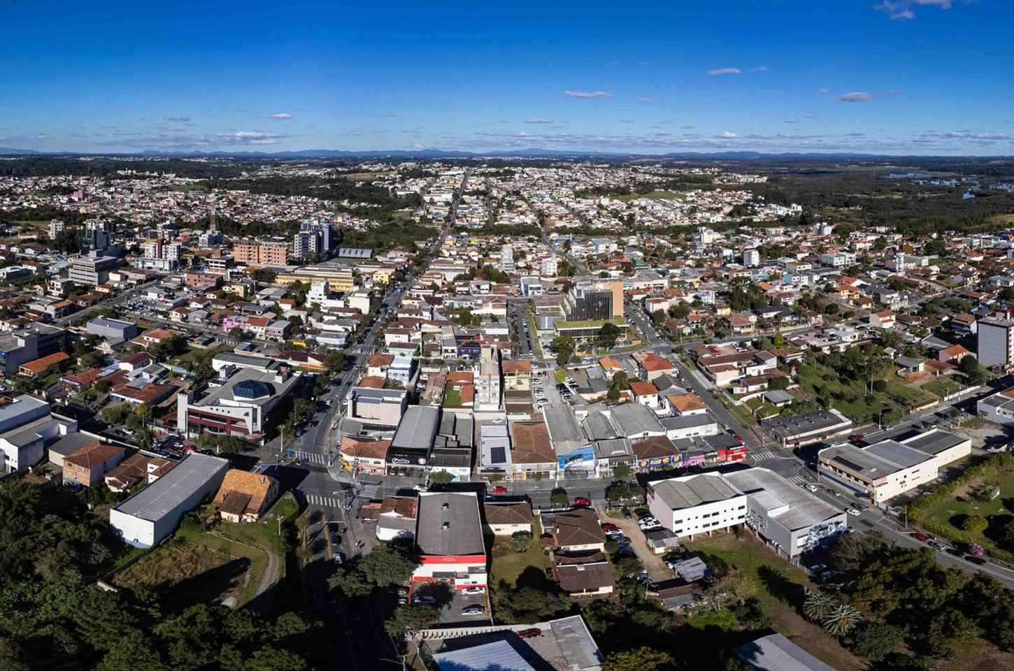 PIB per capita cresce em 88% dos municípios do Paraná